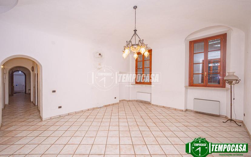 Casa indipendente in Viale della Resistenza, Bressana Bottarone — foto 3 di 5
