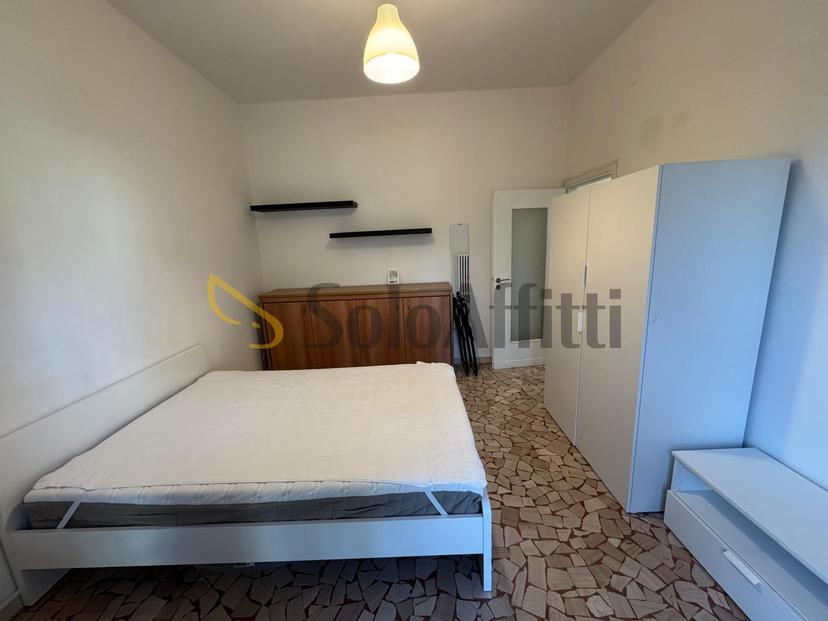 Stanza in appartamento in Via Filippo Beroaldo 3, Bologna