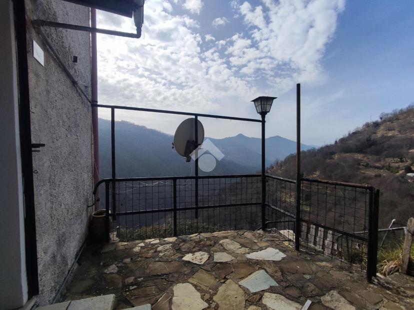 Casa indipendente in Località Chiappa 11, Valbrevenna — foto 2 di 5