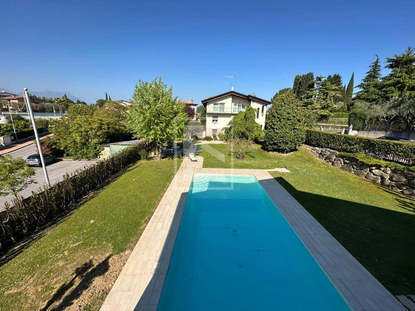 Trilocale in Via Madonna, Moniga del Garda — foto 3 di 5