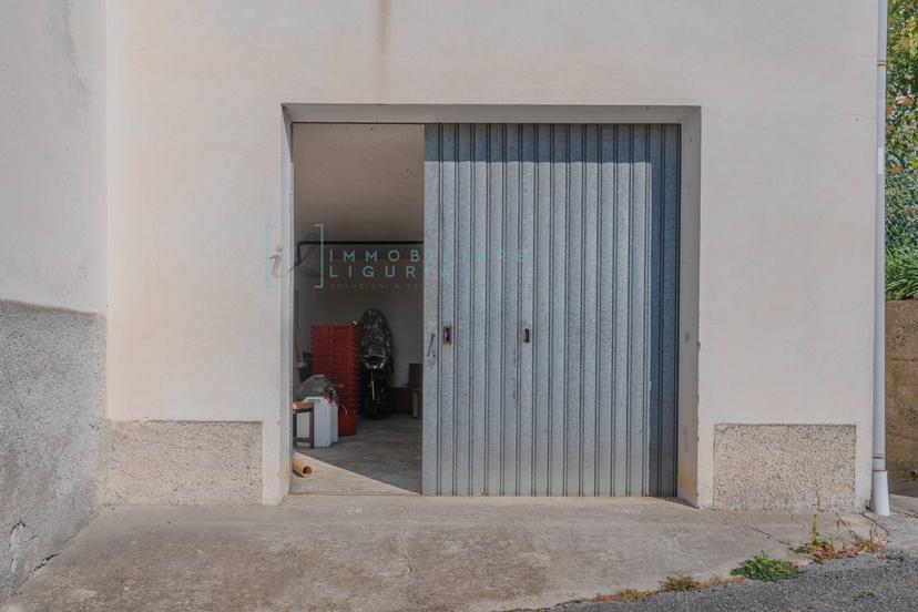 Casa indipendente in Borgata Mugno, Aquila d'Arroscia — foto 3 di 5