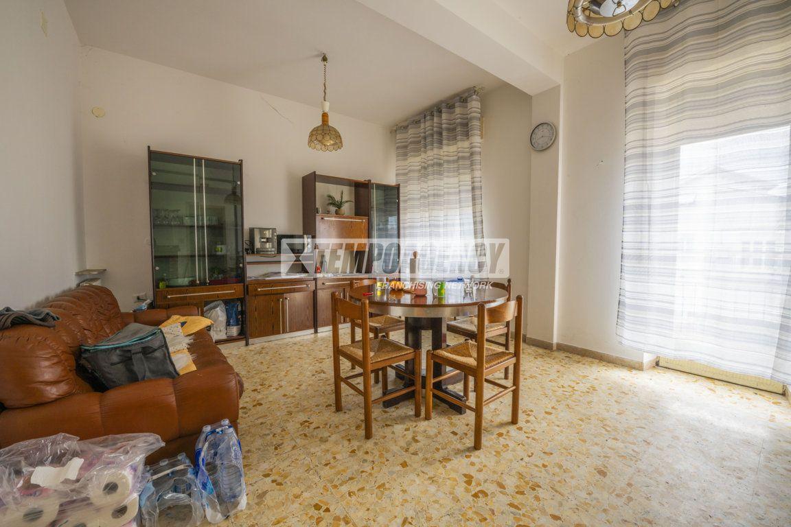 Casa indipendente in Via Castellano, Petriolo