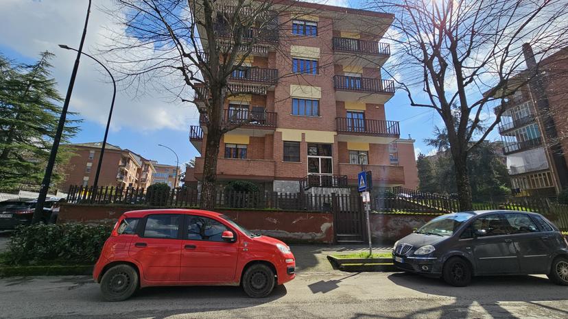 Bilocale in Via Bruno Buozzi 18, Asti