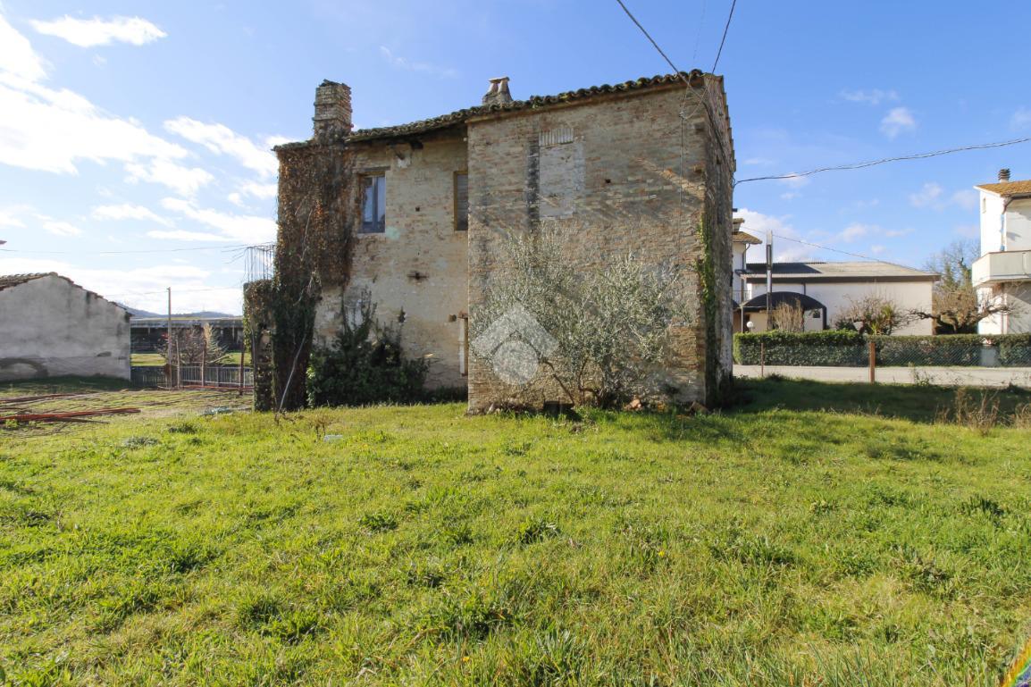 Rustico in Via Tario Rufo 75, Sant'Omero