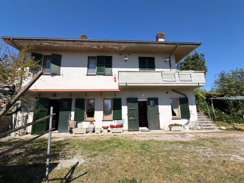 Villa, Chianni — foto 4 di 5