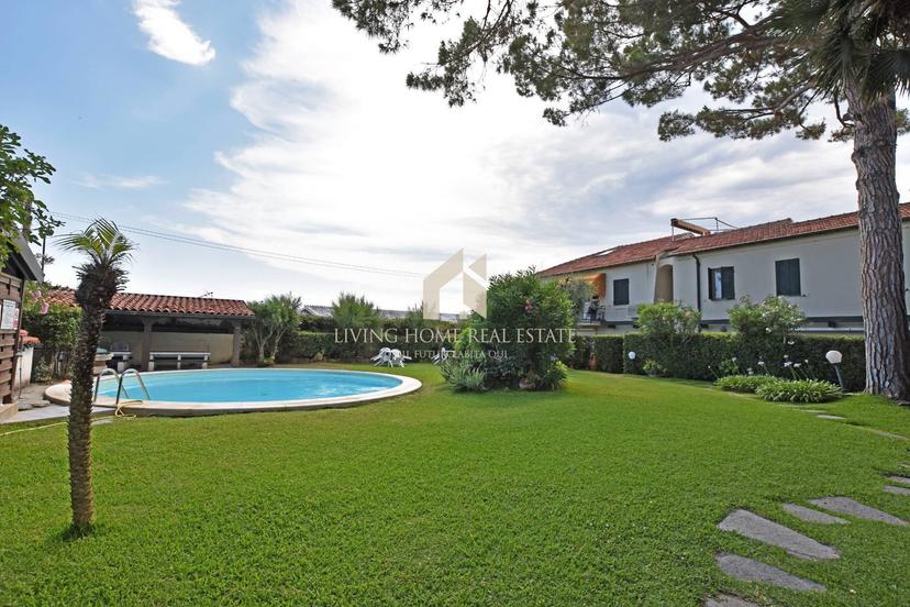Bilocale in Corso Guglielmo Marconi, Sanremo