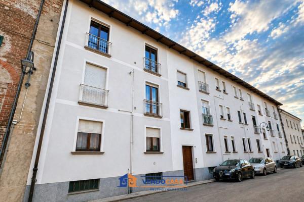 Quadrilocale in Via Carlo Alberto 38, Cherasco — foto 4 di 5