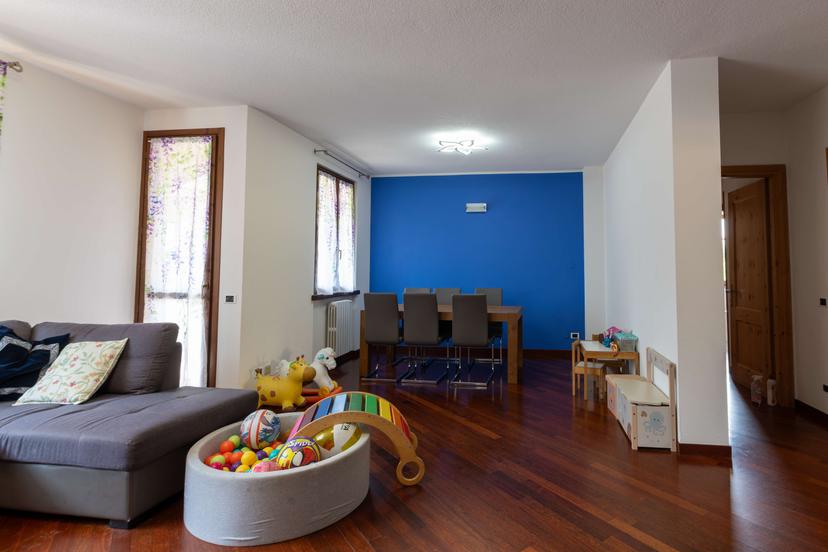 Appartamento in Via Pier Amato Perretta 23, Olgiate Comasco — foto 3 di 5