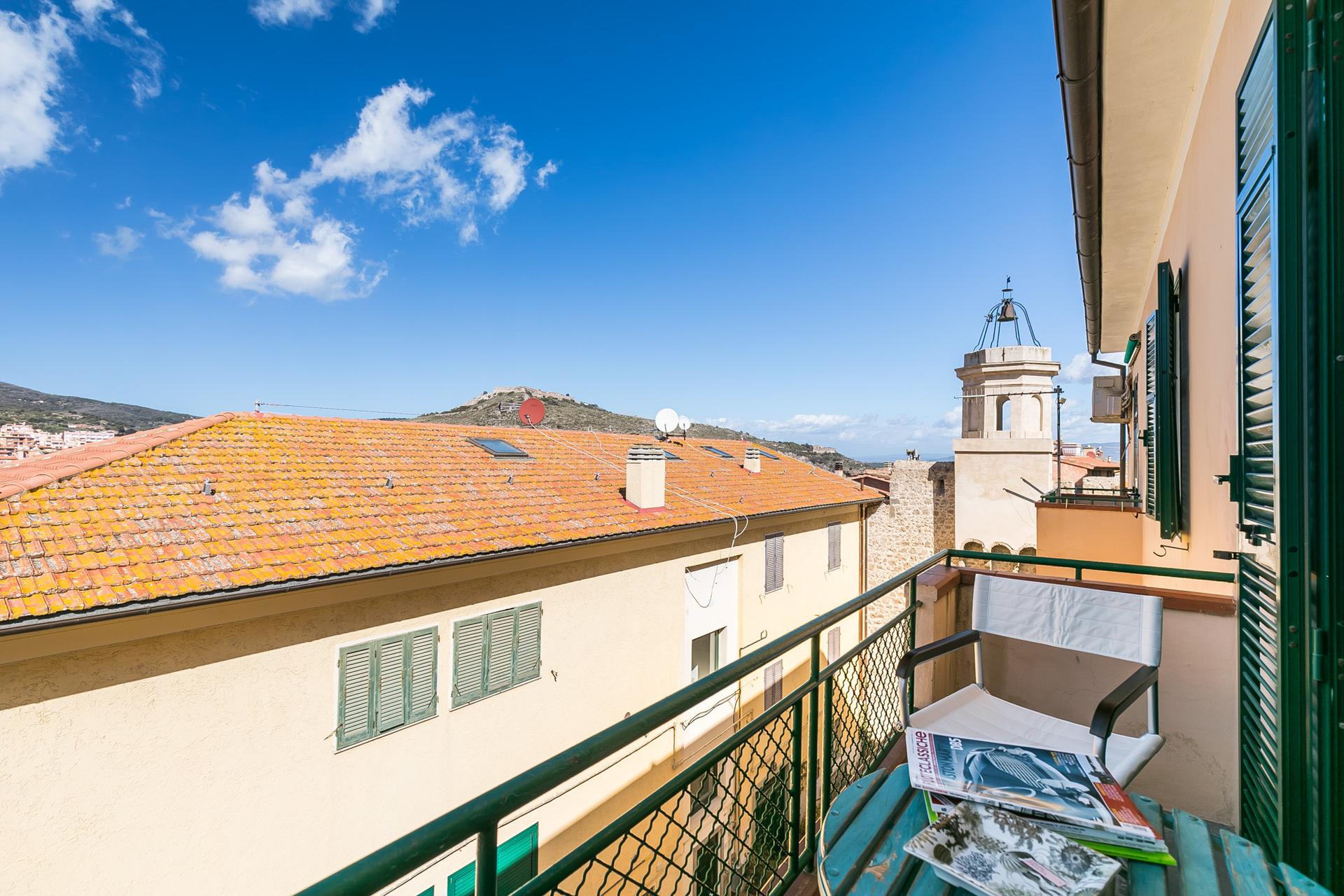 Quadrilocale in Piazza Vincenzo Ricasoli 7, Monte Argentario