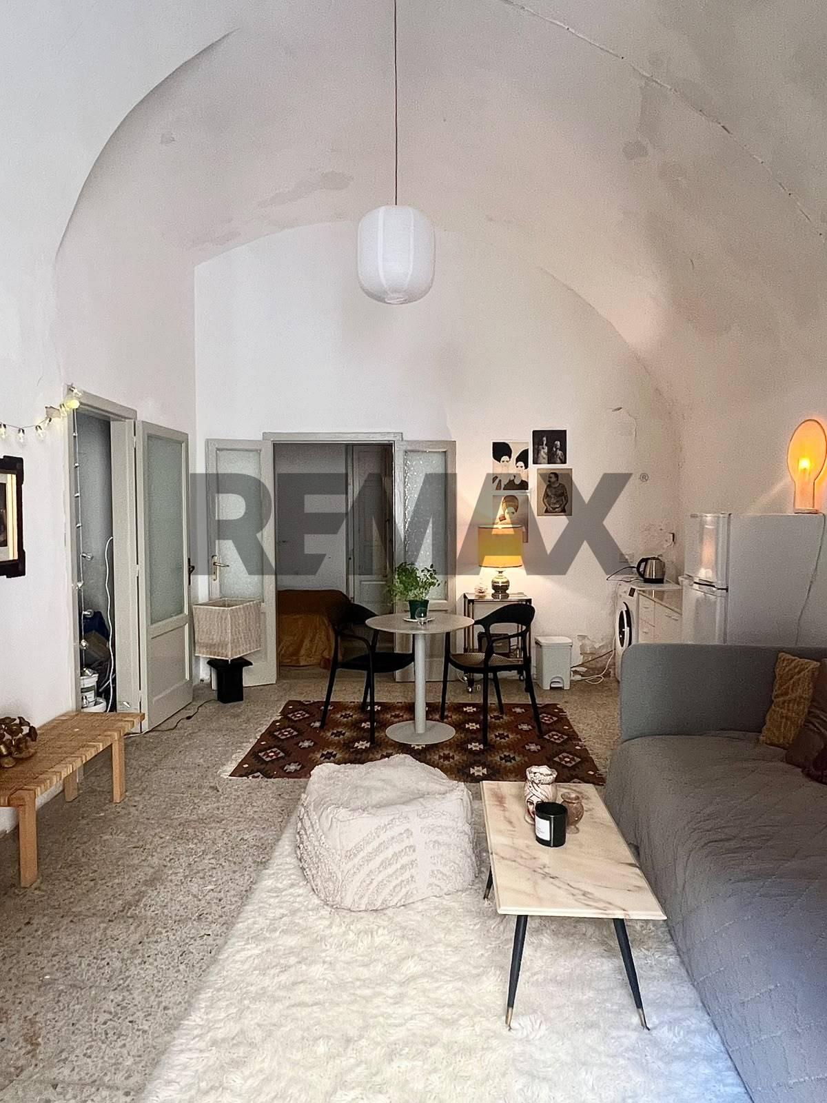 Casa indipendente in Via Barletta 30, Caltagirone