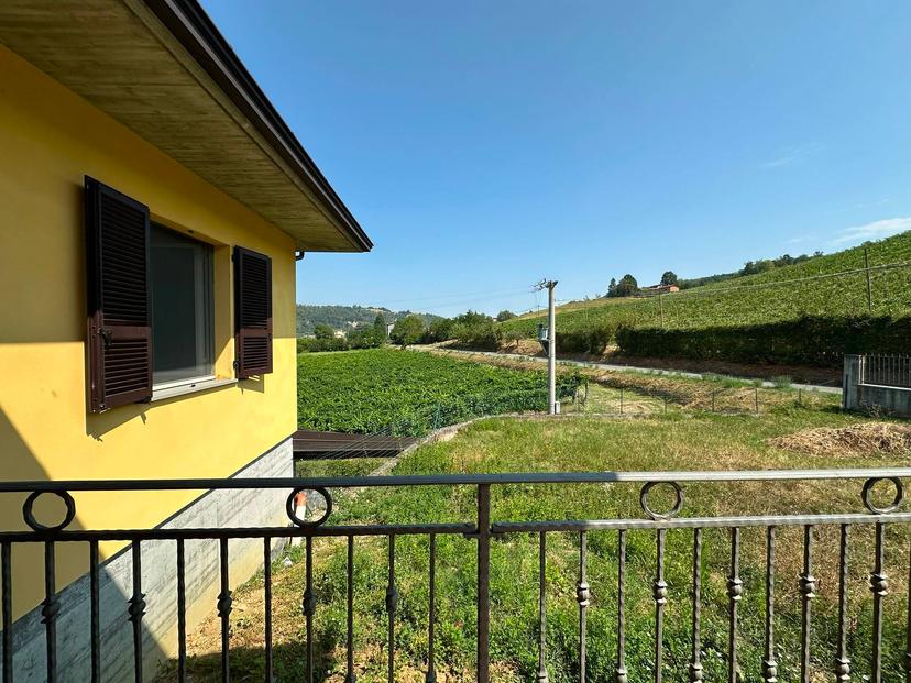 Villa in Località Bianchi, Lugagnano Val d'Arda — foto 2 di 5