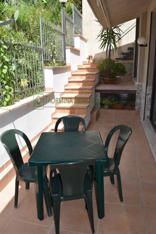 Trilocale in Via Damiano Rosso, Taormina