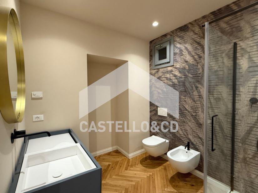 Quadrilocale in Via Porto Vecchio 22, Desenzano del Garda