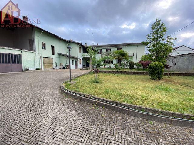 Casa indipendente in Via Mazzini 8, Gambolò
