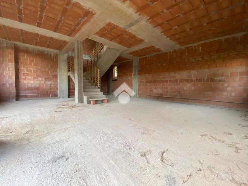 Villa in Via Monte Grappa 12, Cornuda — foto 3 di 5