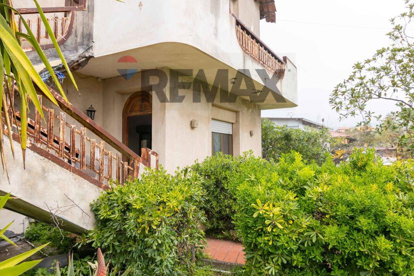 Villa in Via Re Martino 36, Nicolosi — foto 2 di 5