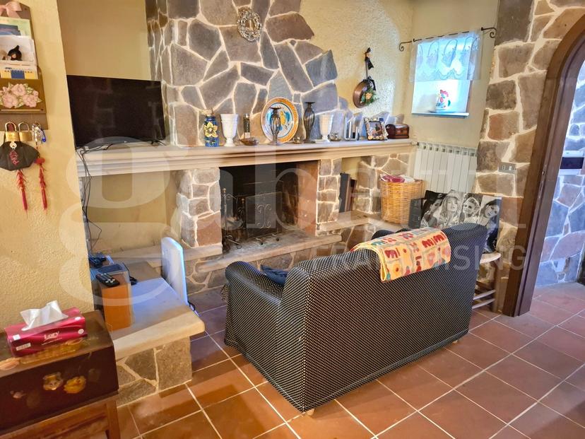 Casa indipendente in Via Barberini 2, Rocca di Mezzo — foto 2 di 5