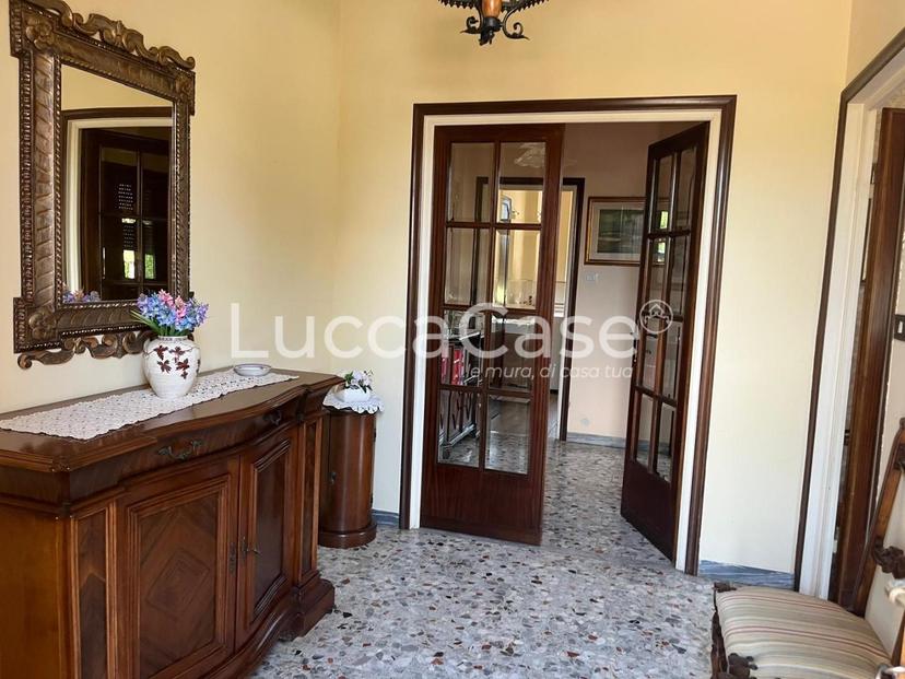Casa indipendente, Lucca