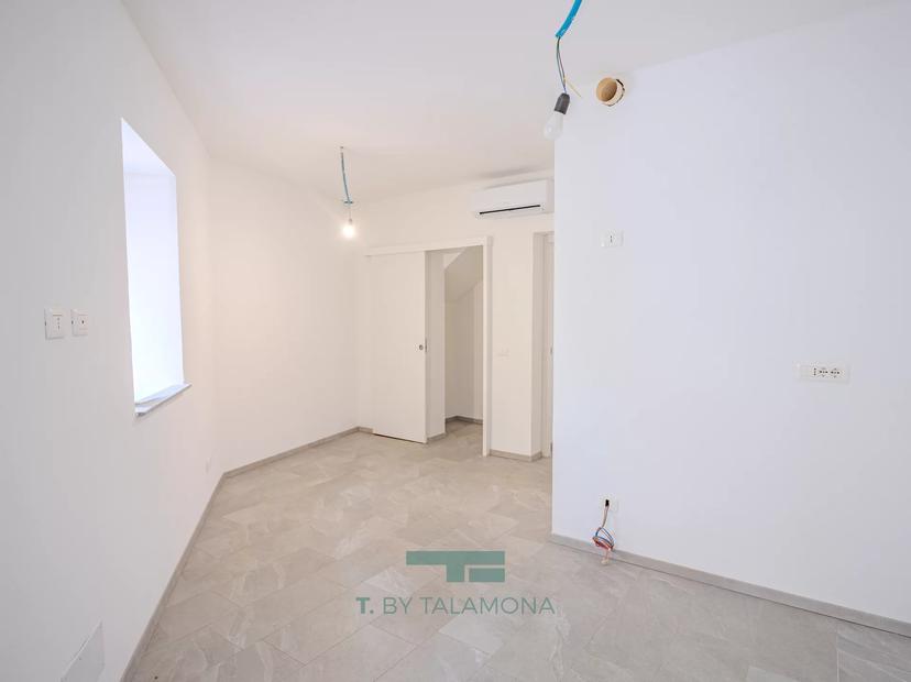 Trilocale, Castelveccana — foto 4 di 5