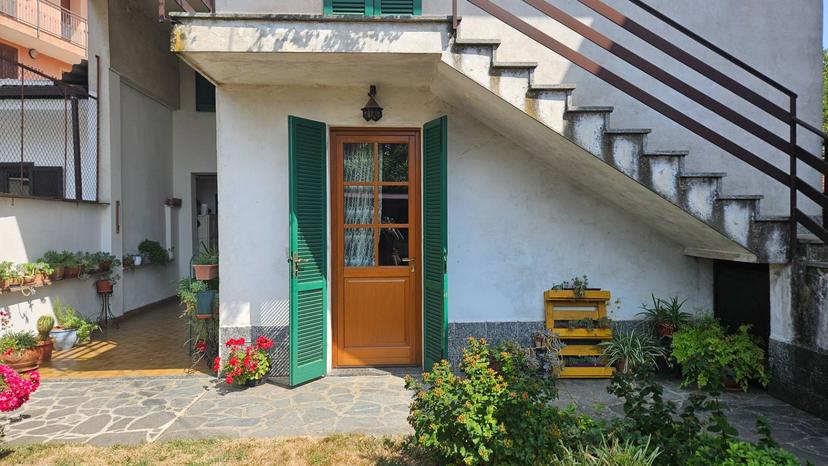 Villa in Via Quara 5, Pombia — foto 3 di 5