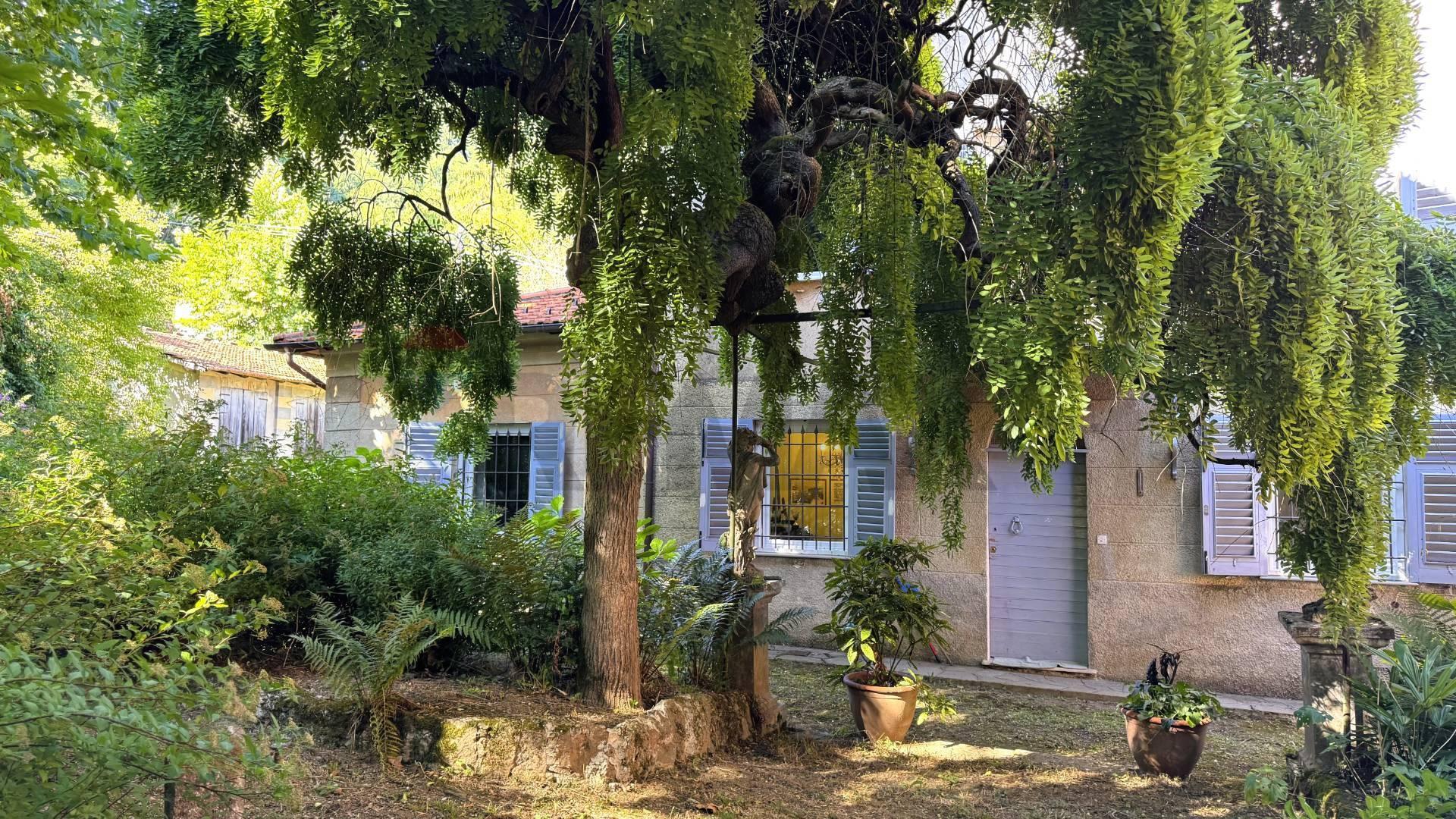 Casa indipendente in Via Giuseppe Garibaldi 29, Savignone