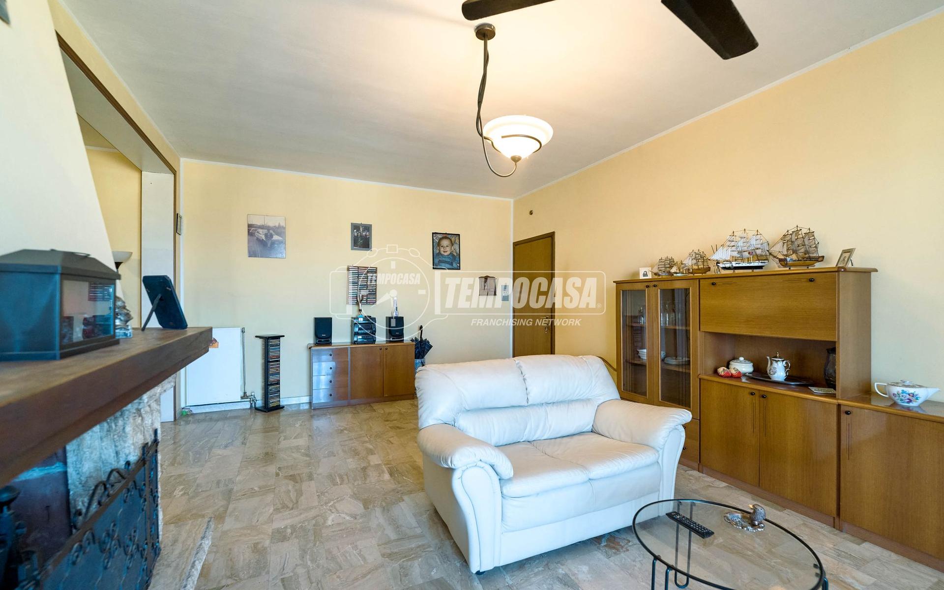 Trilocale in Via Donatori del Sangue, Caorso