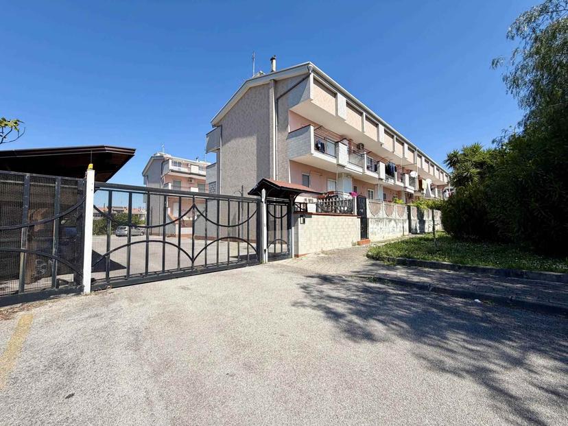 Villa a schiera in Via Borsellino, Bellizzi — foto 3 di 5