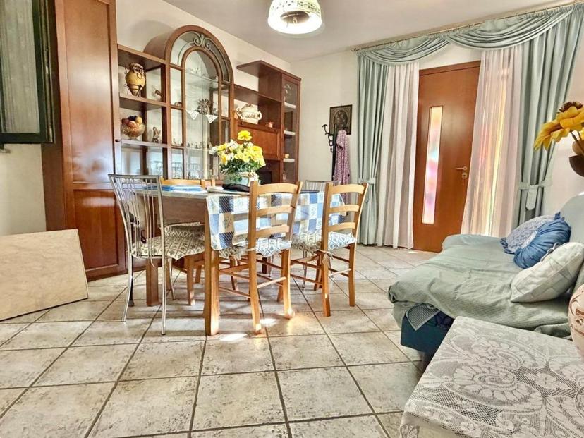 Bilocale in Viale Litorale Marina 159, Cesenatico — foto 2 di 5