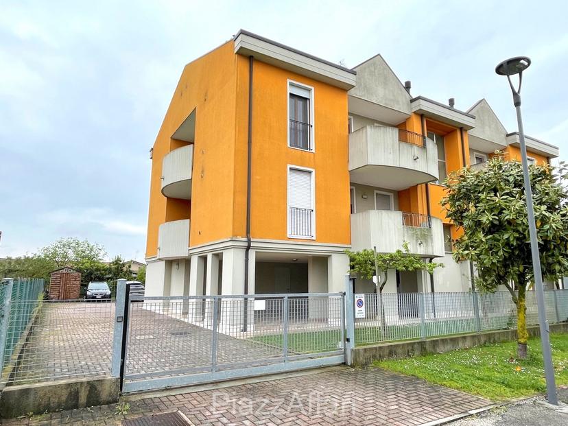 Bilocale in Via Rossini, Brugine — foto 4 di 5
