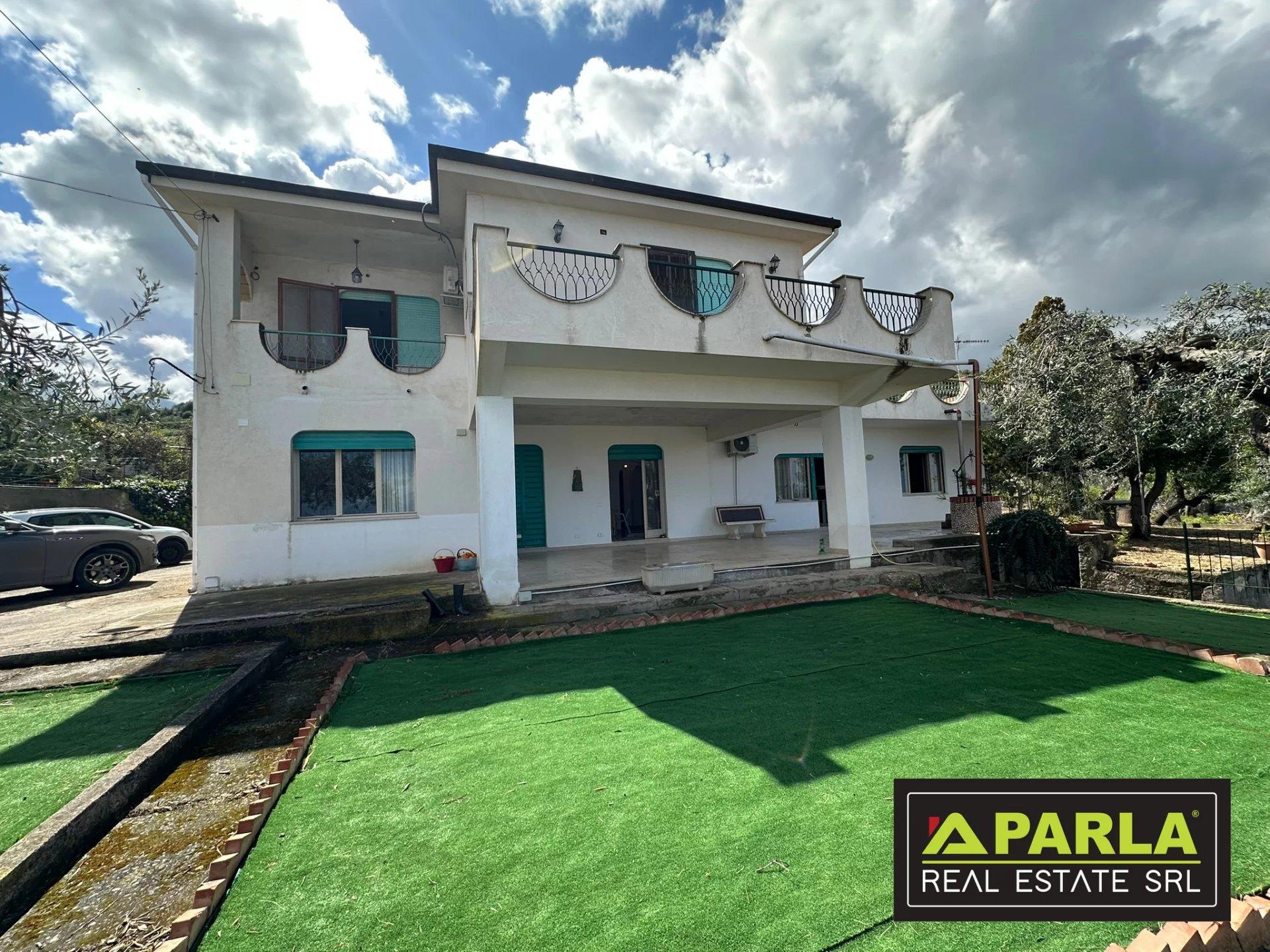 Villa in Via Landro, Lascari