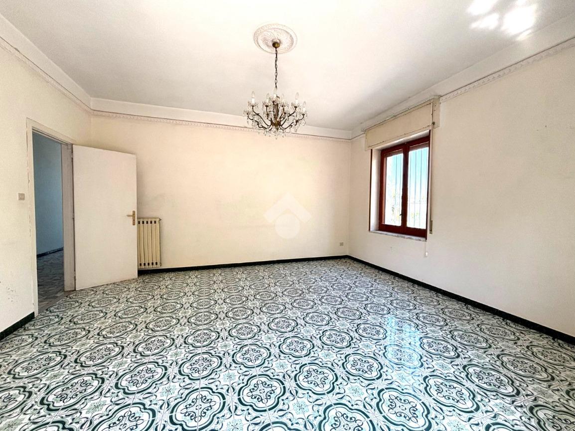 Casa indipendente in Str. Rotabile Frasso Telesino-Dugenta 94, Frasso Telesino