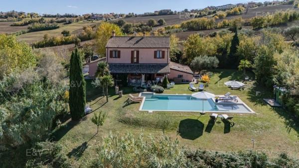 Villa in Strada del Bagnolo, San Costanzo