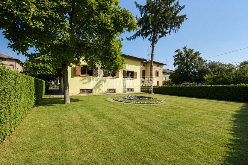 Villa in Via Fosdondo 60, Correggio — foto 3 di 5