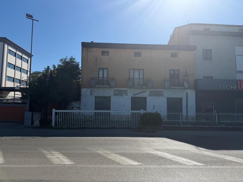 Appartamento in Strada Statale 18 157, Battipaglia