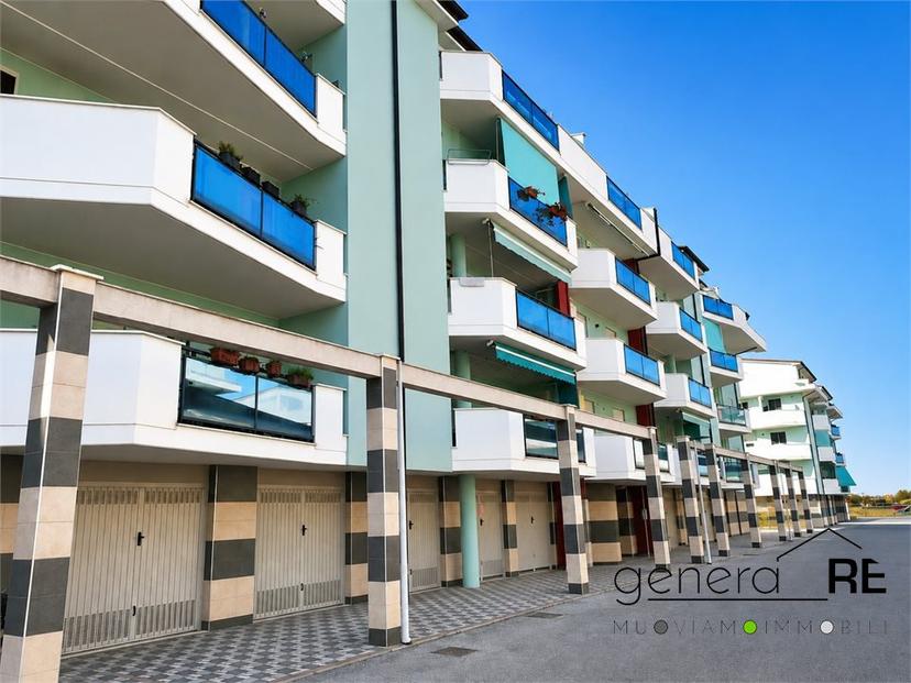 Quadrilocale in Via Torre Costiera 8, Città Sant'Angelo — foto 3 di 5