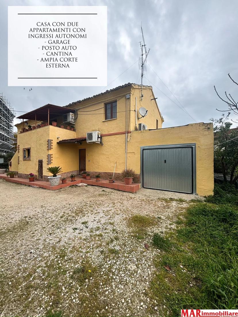 Casa indipendente in Via Senna, 25, Montesilvano — foto 3 di 5