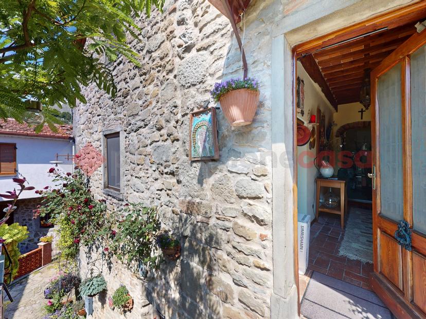 Terratetto unifamiliare in Località Gombereto 43, Bagni di Lucca