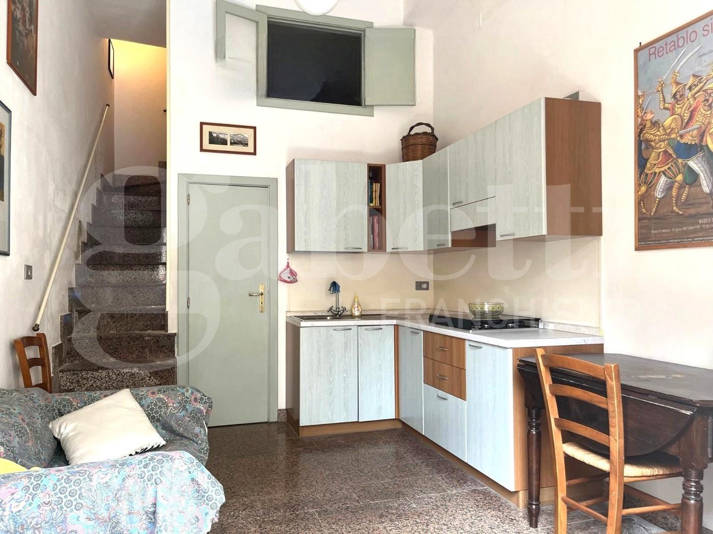 Casa indipendente in Via Silvio Pellico 4, Avola