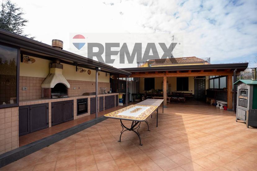 Casa indipendente in Via Camillo Barbagallo 116, Aci Sant'Antonio — foto 5 di 5