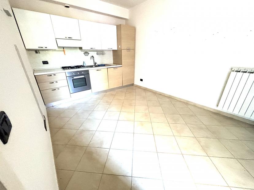 Bilocale, Castellaro — foto 2 di 5
