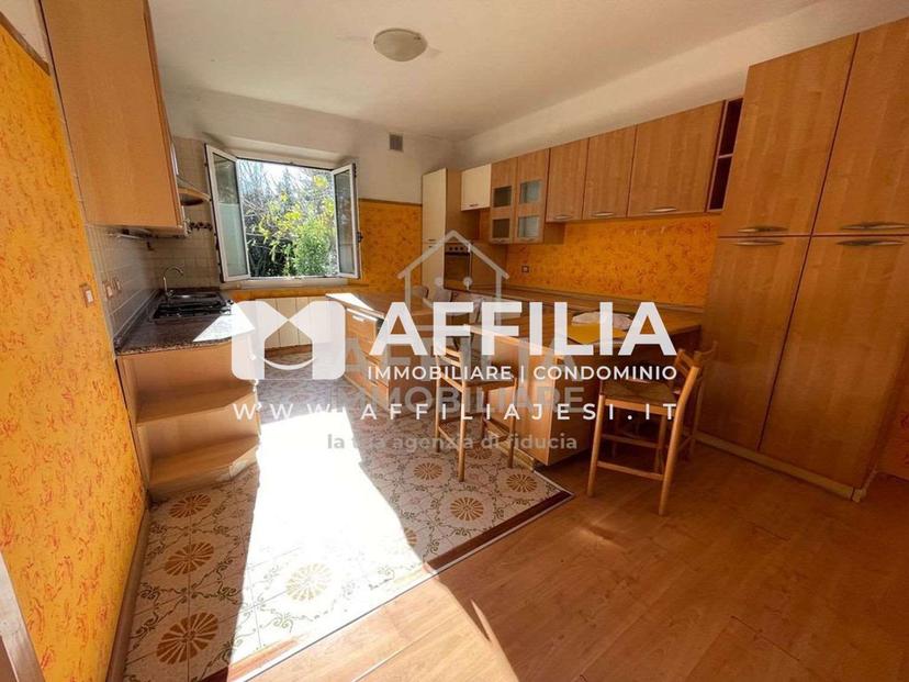 Appartamento in dell'Artigianato, Castelbellino — foto 4 di 5