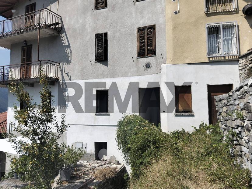 Quadrilocale in Via Canzaga 61, Pognana Lario — foto 3 di 5
