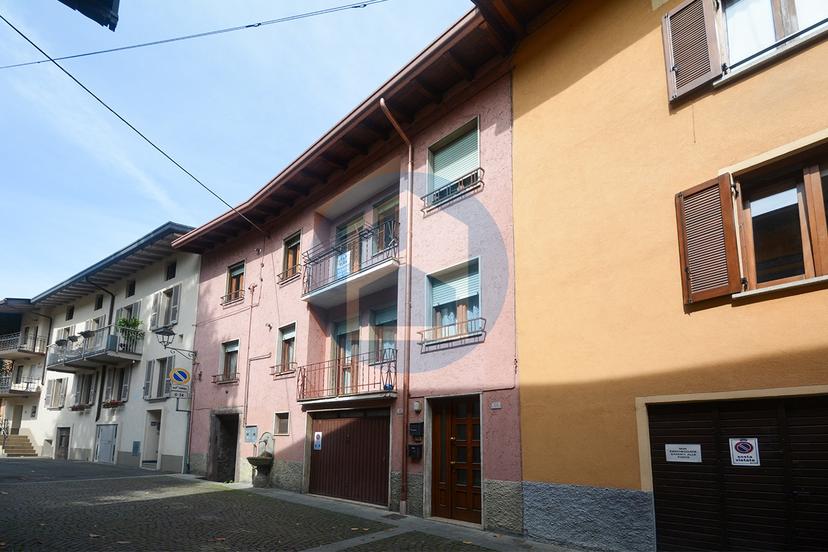 Trilocale in Via San Agostino Nr. 26, Darfo Boario Terme — foto 2 di 5