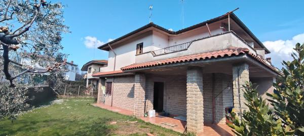 Villa bifamiliare in Via Aldo Moro, Oriolo Romano — foto 2 di 5