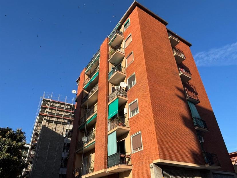 Bilocale in Via Sottocorno 21, Sesto San Giovanni — foto 2 di 5