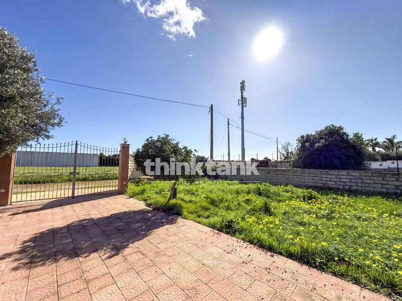 Villa in Via del Berillio, Siracusa