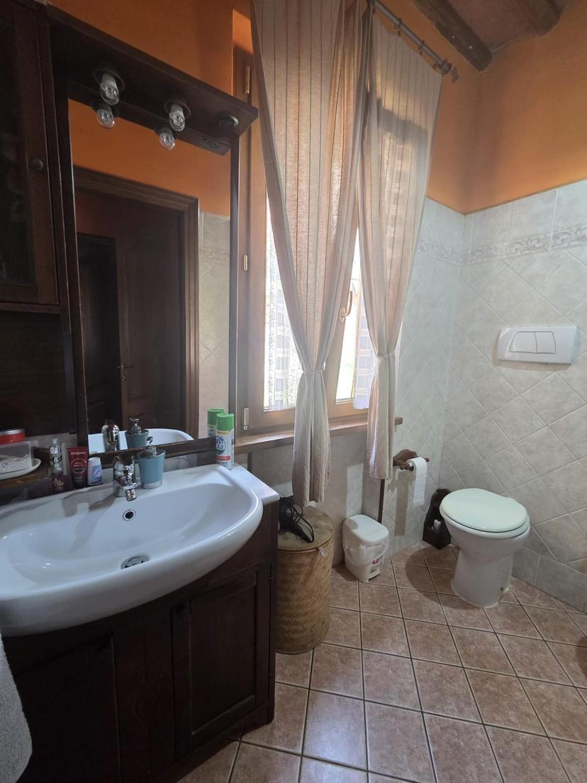 Villa, Montecarlo — foto 3 di 5