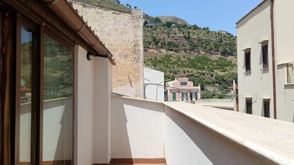 Terratetto plurifamiliare in Via Giacomo Medici, Castellammare del Golfo — foto 2 di 5