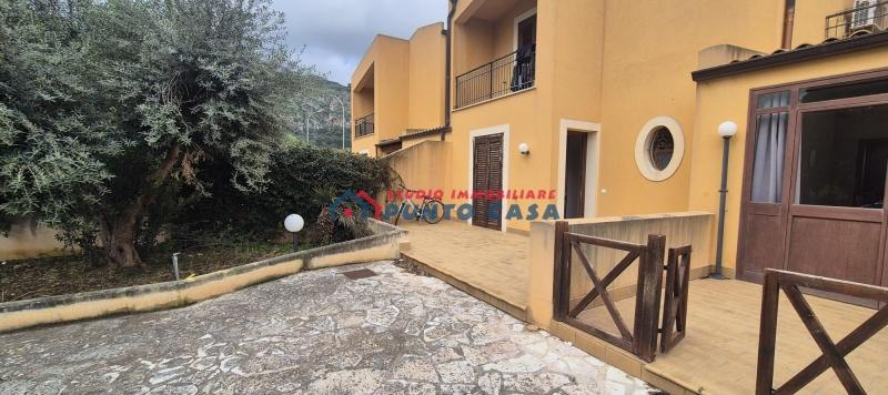 Villa in Via Visconti, Valderice — foto 3 di 5