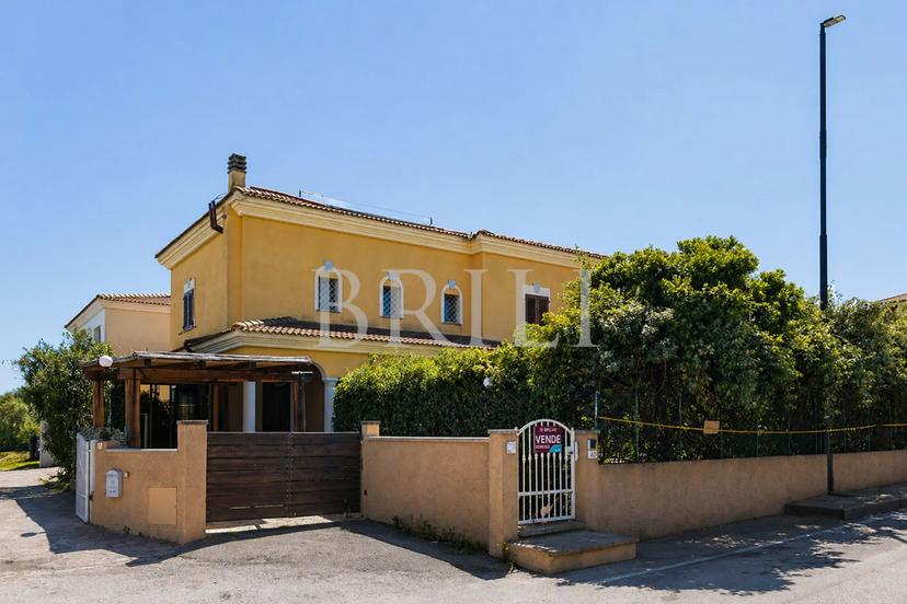 Casa indipendente in Via Eugenio Montale N. 43 Olbia, Olbia — foto 3 di 5